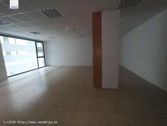 Oficina en venta en Mérida, bodegones, edificio de oficinas! - BADAJOZ