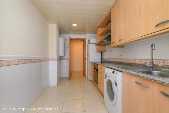 PISO EN VENTA EN MANRESA CON PLAZA DE PK INCLUIDA - BARCELONA