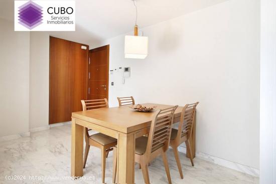 APARTAMENTO de LUJO en Torres Neptuno. Con plaza de garaje. - GRANADA