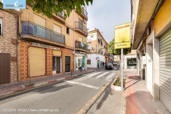 LOCAL COMERCIAL EN CALLE GRANADA - GRANADA