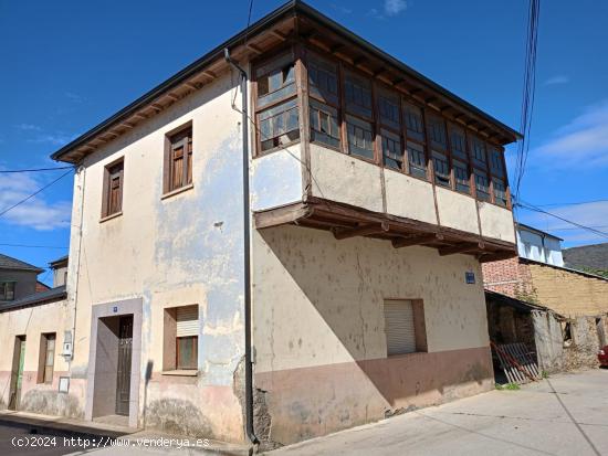 CASA EN NARAYOLA A REFORMAR CON TEJADO NUEVO Y PLACAS SOLARES - LEON