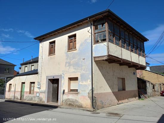 CASA EN NARAYOLA A REFORMAR CON TEJADO NUEVO Y PLACAS SOLARES - LEON