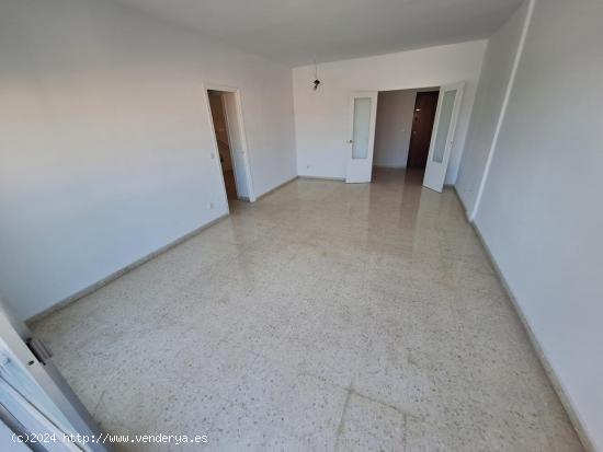 Piso en alquiler sin amueblar - CADIZ