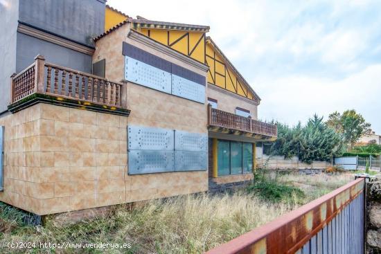 CHALET INDEPENDIENTE EN URB. CERES GOLF - CACERES