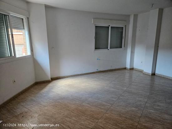 PISO EN VENTA EN SAN TO ANGEL - MURCIA