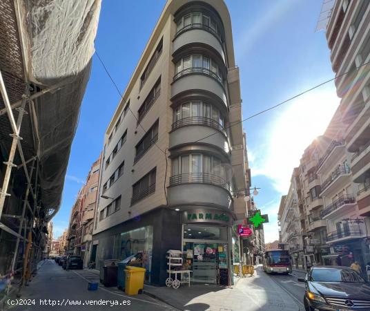 PISO CÉNTRICO en Elche en VENTA - ALICANTE