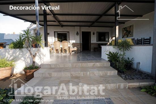 CHALET CON TERRAZA, PARKING Y BARBACOA - VALENCIA