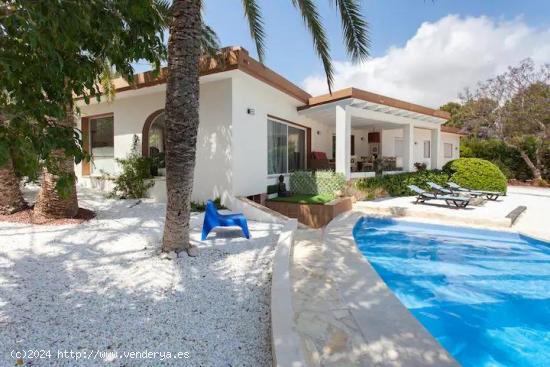 CHALET EN ZONA ALTA L'ALBIR - ALICANTE