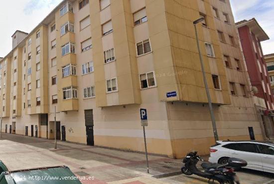 Alquiler de plaza de garaje en Plaza Soroko, Ansoáin - NAVARRA