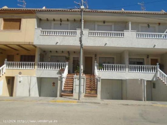  VIVIENDA DE BANCO EN REDOVÁN - ALICANTE 