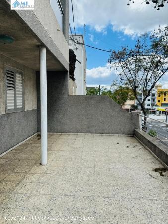 Se vende casa con dos piso independientes en el centro de Guimar - SANTA CRUZ DE TENERIFE