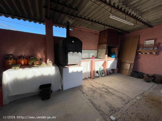 Casa de pueblo en Cabezo de Torres con un patio con barbacoa y horno, ideal para disfrutar - MURCIA