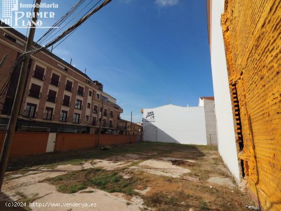 Excepcional Solar en Venta en Tomelloso – Esquina de Calle Don Víctor Peñasco y Calle Matadero -