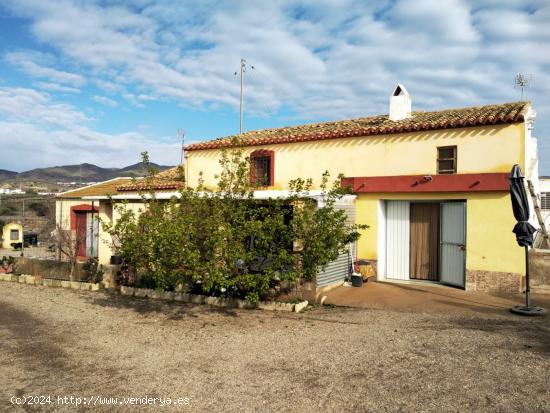  Casa de Campo en Puerto Lumbreras - Zona el Limite - MURCIA 