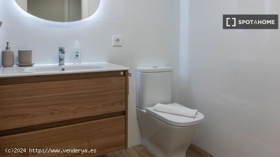 Apartamento entero de 1 dormitorio en València - VALENCIA