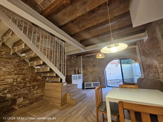 ¡Chalet Adosado a Estrenar en Sants! - BARCELONA