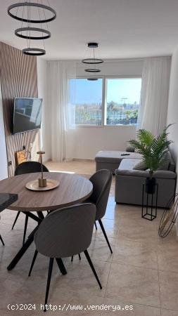 Bungalow planta alta reformado en residencial con piscina - ALICANTE