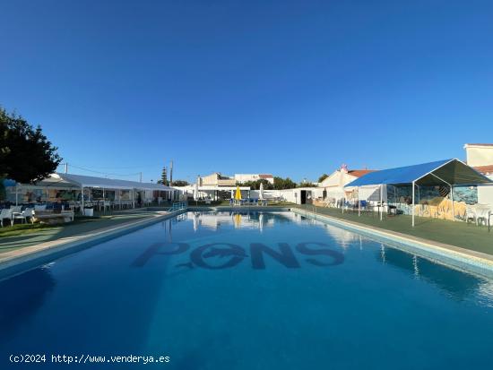 Se vende terreno edificable con piscina de 10x20 en Cala Porter, Alaior. - BALEARES