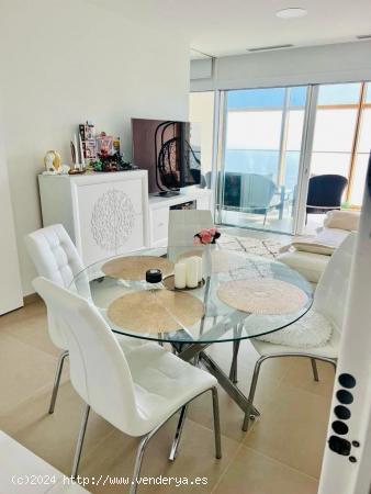 Apartamento con vistas al mar en el edificio más alto de Benidorm - ALICANTE