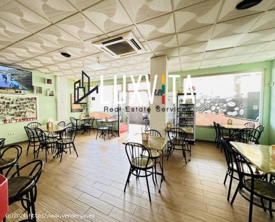 ¡¡¡¡SE VENDE fantastico local con bar/zumeria rentable/con clientela. Zona comercial San Isidro!