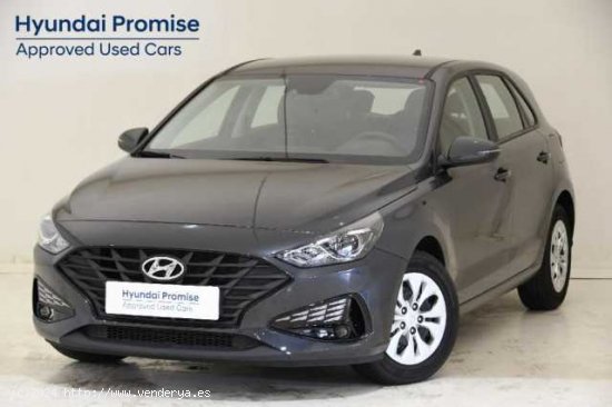  Hyundai i30 ( 1.5 DPI Essence 110 )  - Fornells de la Selva 