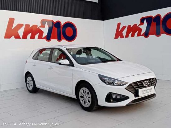 Hyundai i30 ( 1.5 DPI Essence 110 )  - Fornells de la Selva