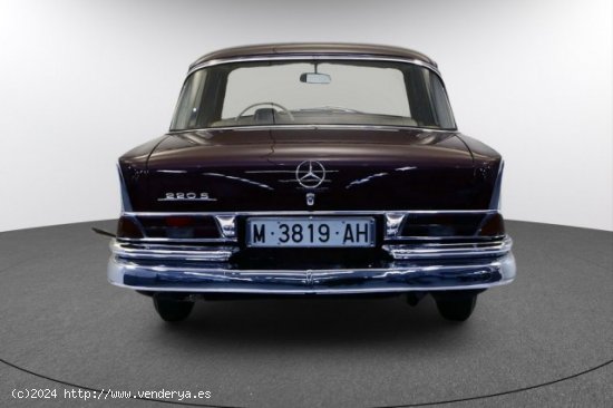 MERCEDES 220 en venta en LalÃ­n (Pontevedra) - LalÃ­n