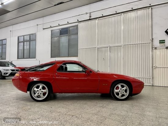 Porsche 928 5.0 S4 de 1987 con 152.144 Km por 33.000 EUR. en Barcelona