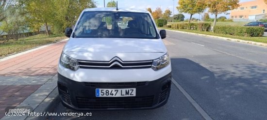 Citroen Berlingo Talla M BlueHDi 100 S&S Live de 2021 con 132.000 Km por 14.000 EUR. en Madrid