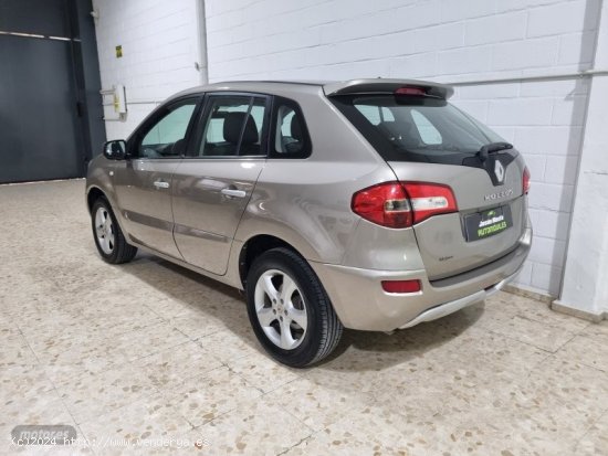 Renault Koleos 2.0 dci de 2011 con 150.000 Km por 7.500 EUR. en Sevilla