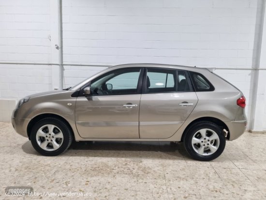 Renault Koleos 2.0 dci de 2011 con 150.000 Km por 7.500 EUR. en Sevilla