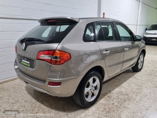 Renault Koleos 2.0 dci de 2011 con 150.000 Km por 7.500 EUR. en Sevilla