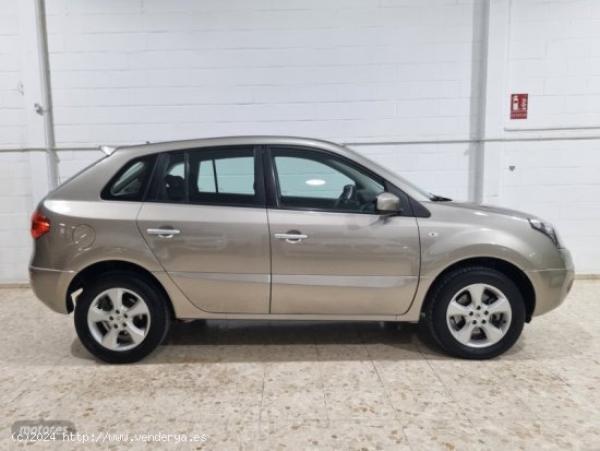 Renault Koleos 2.0 dci de 2011 con 150.000 Km por 7.500 EUR. en Sevilla