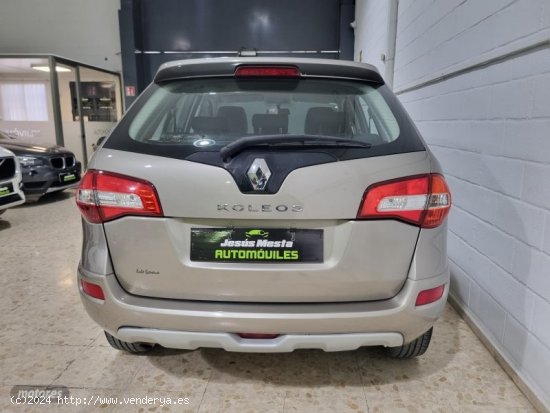 Renault Koleos 2.0 dci de 2011 con 150.000 Km por 7.500 EUR. en Sevilla