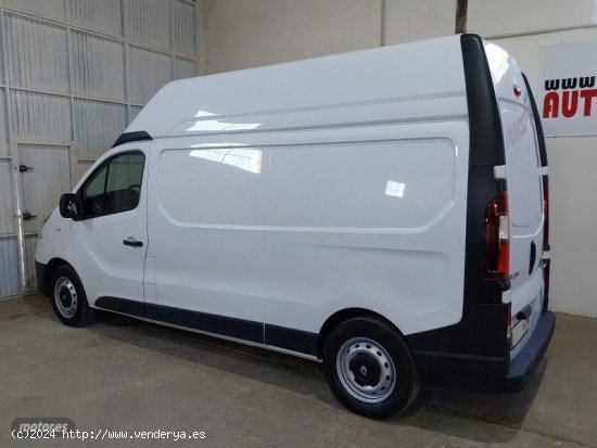 Renault Trafic Furgon 29 L2H2 Energy dCi 125 cv de 2019 con 149.679 Km por 18.500 EUR. en Sevilla