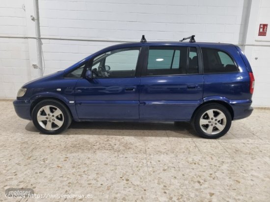 Opel Zafira 2.0 dti de 2005 con 285.000 Km por 2.000 EUR. en Sevilla