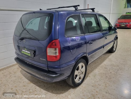 Opel Zafira 2.0 dti de 2005 con 285.000 Km por 2.000 EUR. en Sevilla