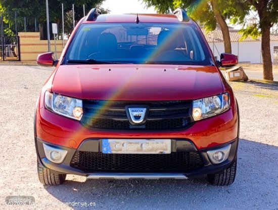 Dacia Sandero Stepway Essential TCe 67kW (90V) de 2016 con 70.000 Km por 7.990 EUR. en Sevilla