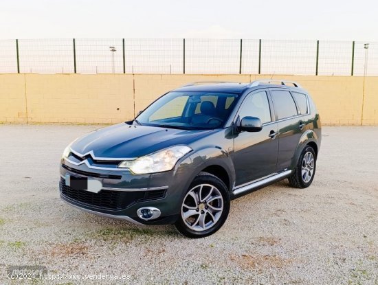  Citroen C-Crosser 2.2 hdi 160cv 4x4 & 4x2 de 2009 con 130.800 Km por 8.690 EUR. en Sevilla 