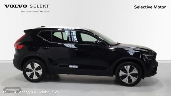 Volvo XC40 XC40 MODEL CORE de 2024 con 1 Km por 39.500 EUR. en Cantabria