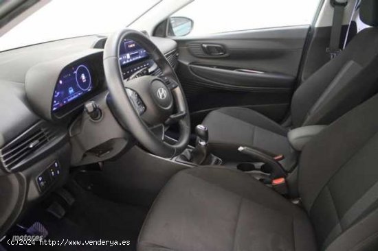 Hyundai i20 1.2 MPI Klass de 2024 con 7.158 Km por 18.700 EUR. en Valencia