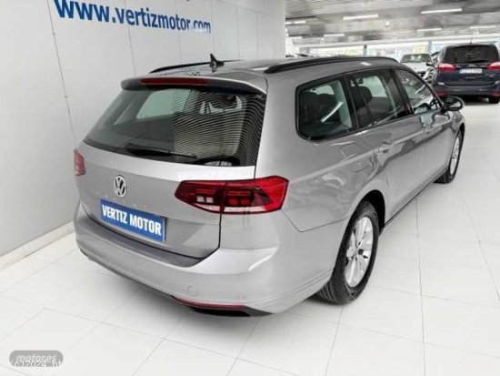 Volkswagen Passat 1.6TDI DSG7 de 2021 con 51.000 Km por 21.300 EUR. en Guipuzcoa