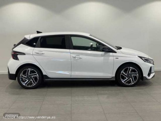 Hyundai i20 1.0 TGDI N Line 48V 100 de 2024 con 12.000 Km por 22.500 EUR. en Barcelona