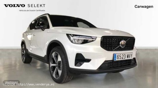 Volvo XC40 XC40 Plus, B3 Mild hybrid, Gasolina, Dark de 2024 con 1 Km por 43.200 EUR. en Vizcaya