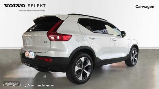 Volvo XC40 XC40 Plus, B3 Mild hybrid, Gasolina, Dark de 2024 con 1 Km por 43.200 EUR. en Vizcaya