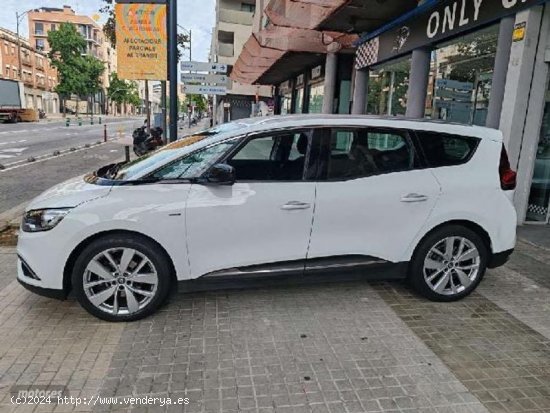 Renault Grand Scenic 1.3 Tce Limited 103kw de 2019 con 185.000 Km por 13.900 EUR. en Barcelona