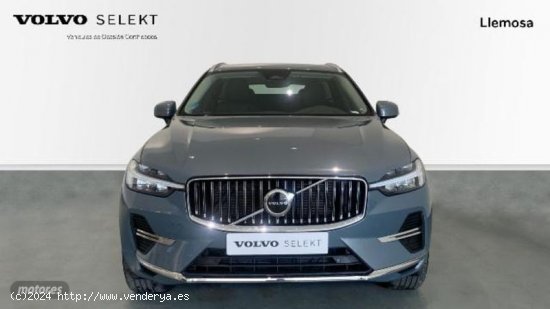 Volvo XC 60 XC60 Plus, B4 (gasolina), Gasolina, Bright de 2023 con 22.434 Km por 46.300 EUR. en Llei