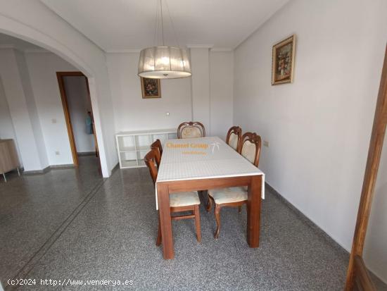 SE VENDE PISO EN EL CENTRO DE DOLORES! - ALICANTE