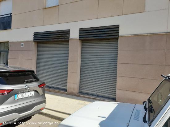 OPORTUNIDAD LOCAL COMERCIAL EN MORA LA NOVA - TARRAGONA