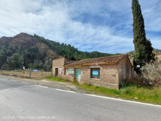 Casa con parcela en El Garruchal - MURCIA